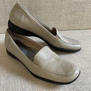 Trotters Jenn, Tan Soft Leather Comfort Shoe T9521 Womens Size 10 S